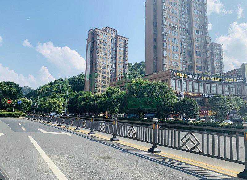 不銹鋼護(hù)欄如何提高抗撞擊能力 不銹鋼護(hù)欄如何提高抗撞擊能力